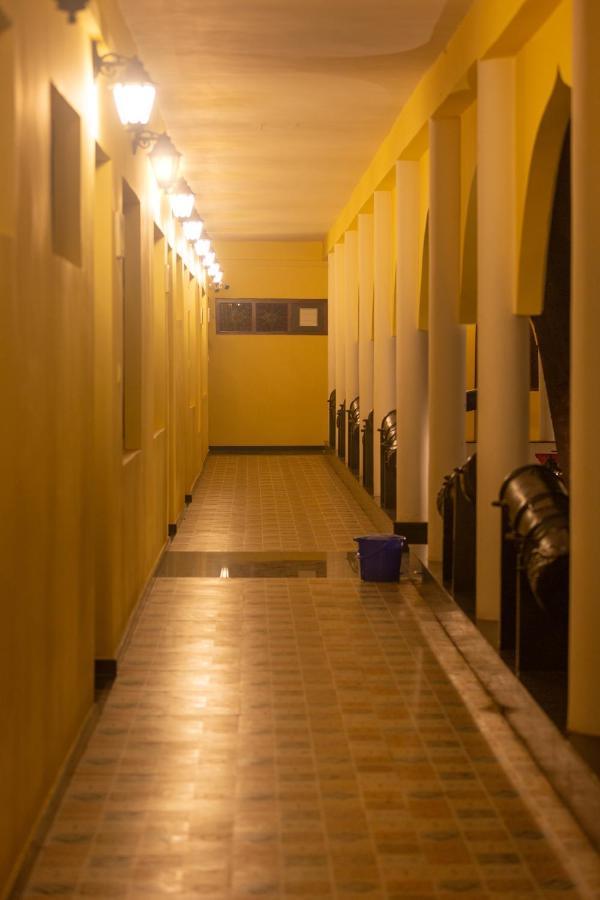 Kstdc Hotel Mayura Adilshahi Bijapur Экстерьер фото